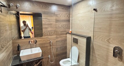 Kaaizen Inn Hotel Room Type - Deluxe Room with Air Conditioning