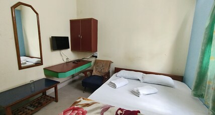 Galaxy Inn Room Type - Non Ac Double Deluxe Room