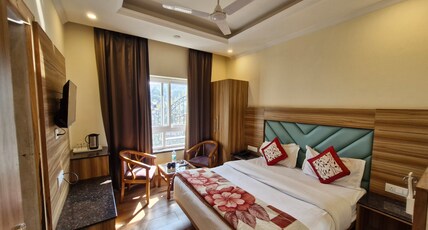 Pinnacle Vesta | Breathe In the Woods Room Type - Deluxe Executive Rooms