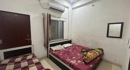 Murli Palace Room Type - Triple Bedded AC Room