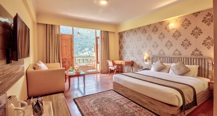Snow Flakes Resort And Spa Centrally Heated Luxury Resort Room Type - Deluxe Room with Mountain View and Private Balcony - Centrally Heated