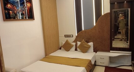 Hotel Laxmi Palace Room Type - Gold Non A.C.