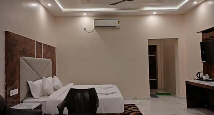 HOTEL SEA HORSE Room Type - Premium Cottage First Floor.