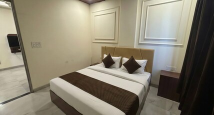 Madhav Hotel and Restaurant Room Type - Deluxe AC Room ( 1 BHK )