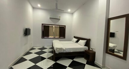 Hotel Pratap Palace Room Type - Deluxe Room