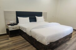 Address of HOTEL GALAXY