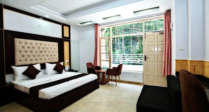 Decent Stay Rooms and Apartment Room Type - Deluxe Room