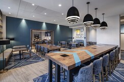 Rooms of ${hotel_name}