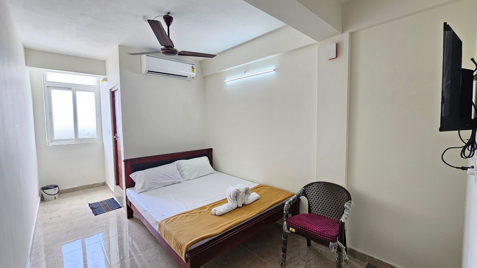 LD RESIDENCY - Tap to explore photos