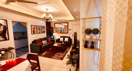 Ayoura Premium Homestay 2BHK 4 Balconies Views Room Type - Ayoura Premium Homestay 2BHK 4 Balconies Views