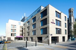 Premier Inn Edinburgh City Centre (York Place/St James Quarter)