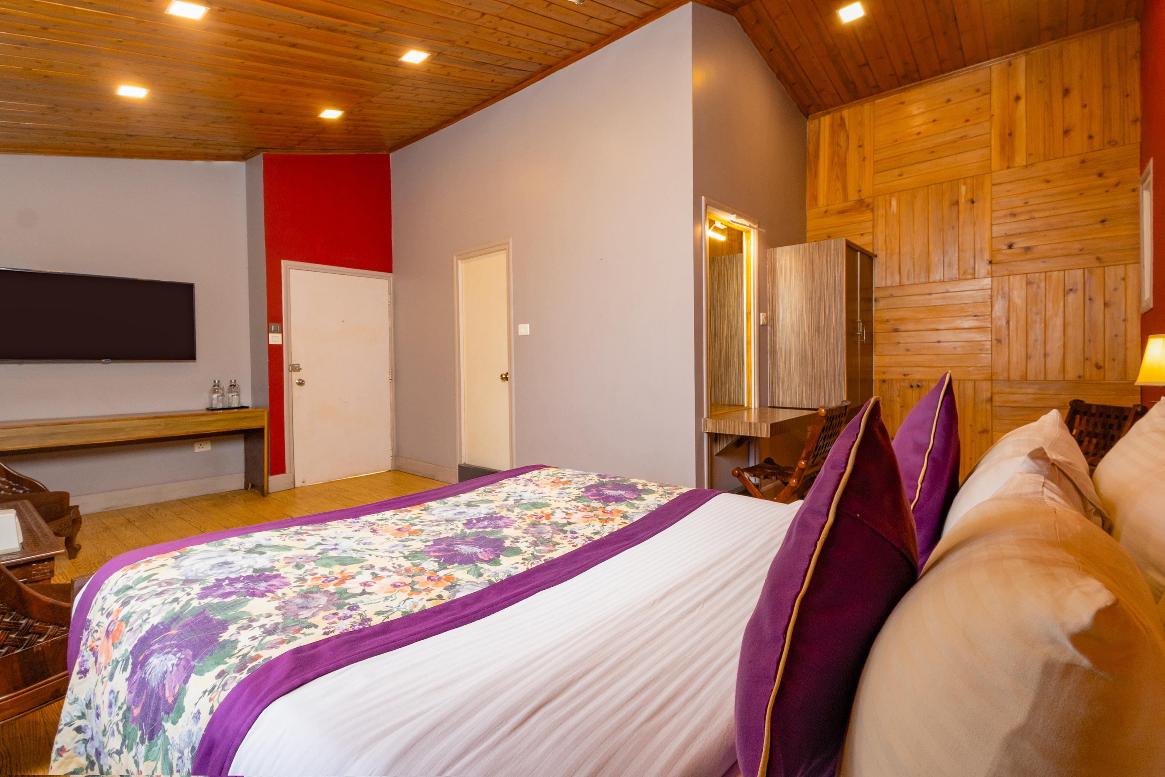 Conifer Suites & Spa Darjeeling - Tap to explore photos