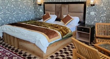 Spinney Cottage Pangong Room Type - Luxury Cottage 100 m From Pangong Lake