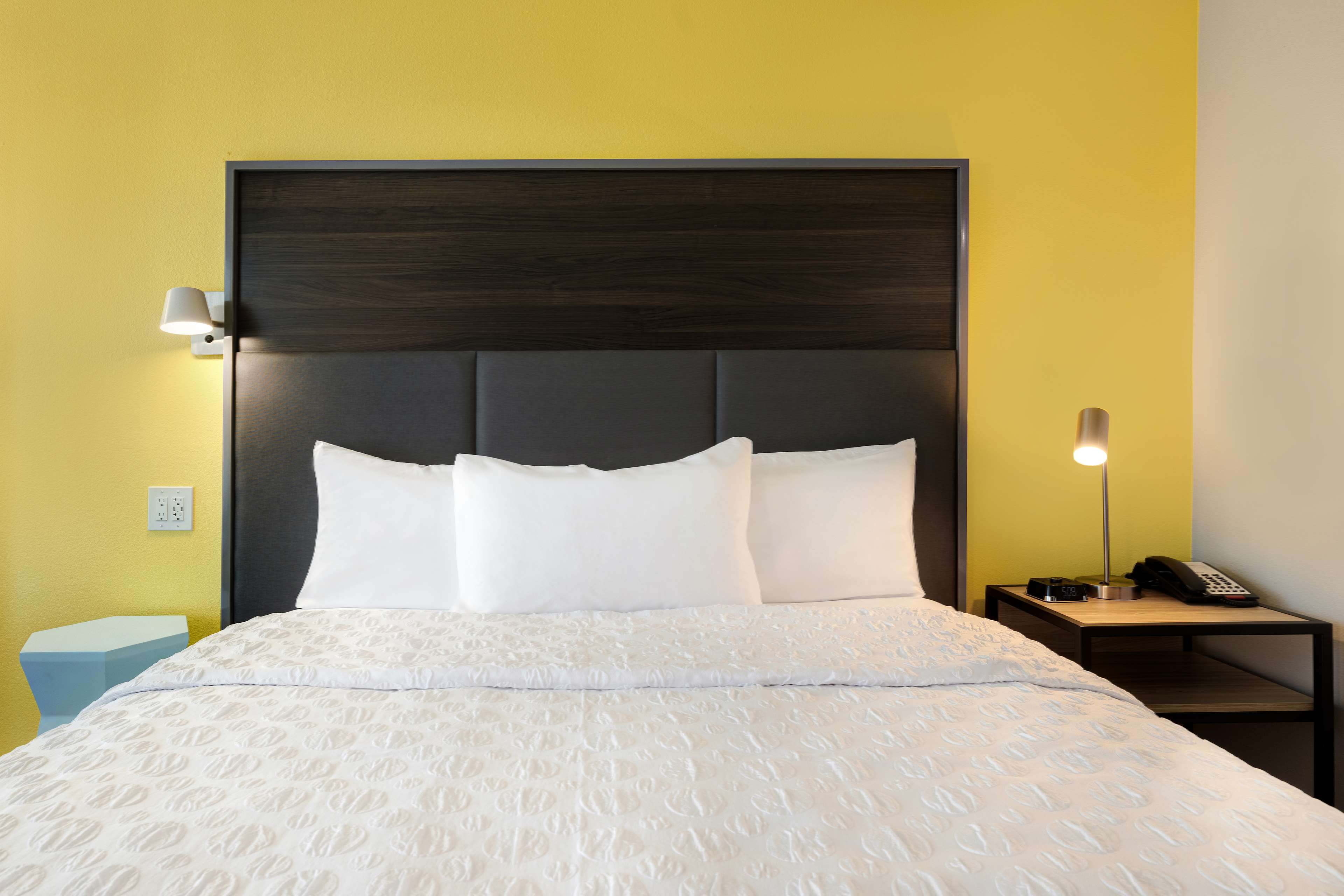Tru by Hilton Galveston - Tap to explore photos