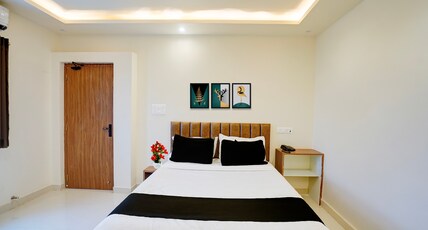 Collection O Patliputra Indoor Stadium Formerly Aarunya Residency Room Type - Classic