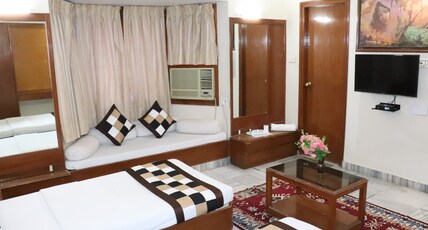 Hotel Geetco Room Type - Super Deluxe room