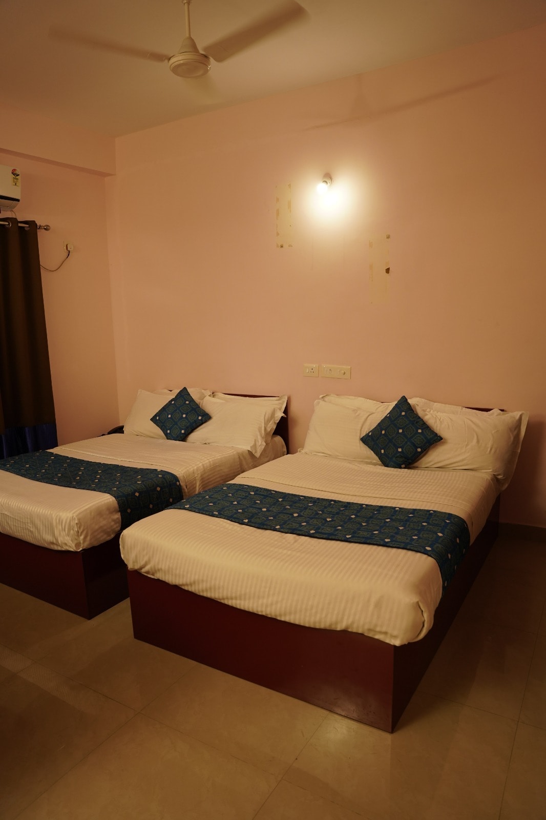 SULTHAN HOTEL AND RESTAURNT - Tap to explore photos