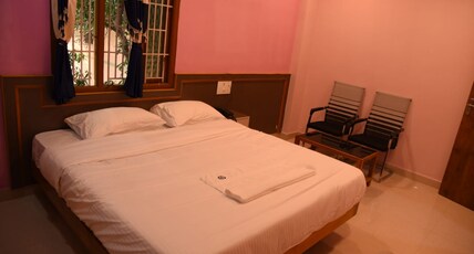 Aarthi Residency Room Type - Double Non Ac