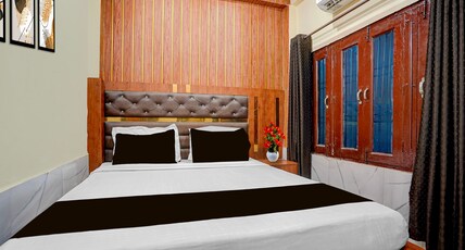 Collection O Mathura Railway Junction Formerly Brij Gaurav Room Type - Classic