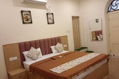 Sah Haveli Homestay Near Kashi Vishwanath Temple