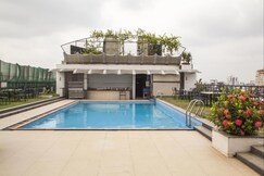 Mercy Luxury Business Hotel