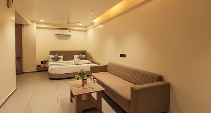 HOTEL THE AVANTA - SP RINGROAD Room Type - Luxury Bath Suite