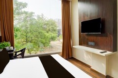 Yati Suites - Luxurious Rooms Near Expo