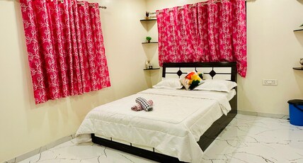 The Mountain Haven - 4 BHK Villa | Private Pool & Turf | Mountain View Room Type - Bedroom 4