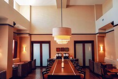 Hampton Inn & Suites by Hilton Edmonton International Airport