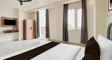 Collection O Prayagraj near IIITA Room Type - Super Deluxe Room