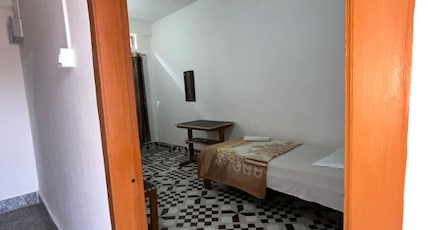 Lily Guest House Room Type - Single Room Lily Guest House Room Type - Single Room