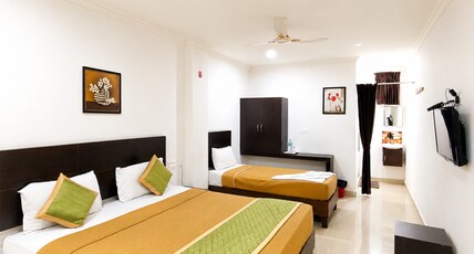 Palm Tree Inn Room Type - Super Deluxe Room Non Ac Palm Tree Inn Room Type - Super Deluxe Room Non Ac