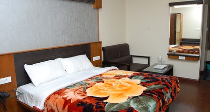 Hotel Sarkar Palace Room Type - Ultra Double Deluxe