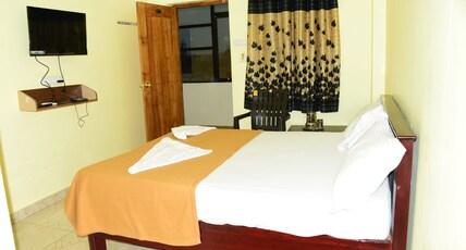 P S Highway Inn Room Type - Deluxe Non AC