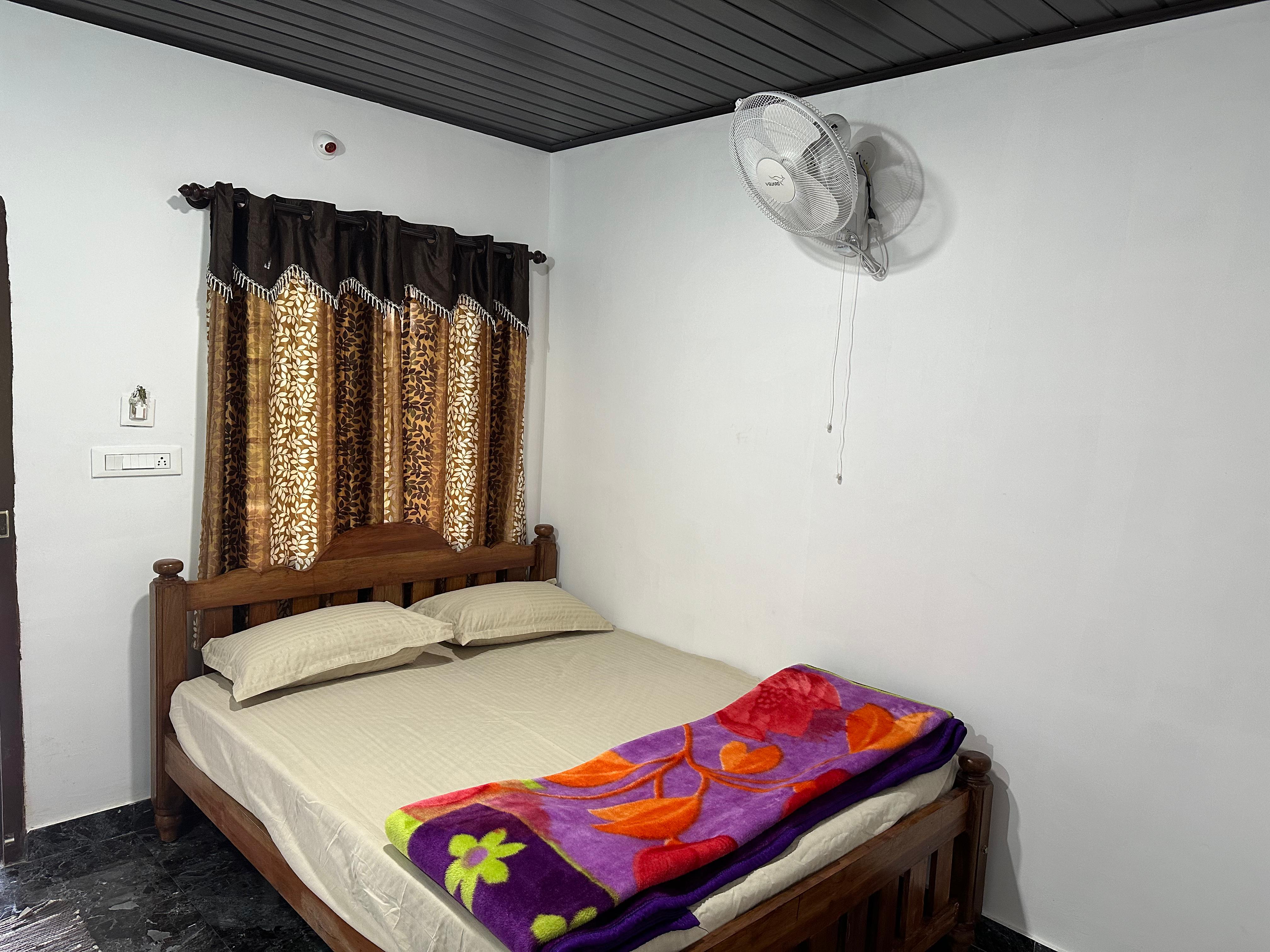 KOOTUHOLEY RIVER SIDE HOME STAY - Tap to explore photos
