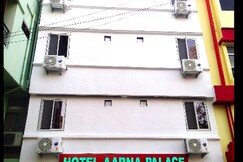 HOTEL AARNA PALACE