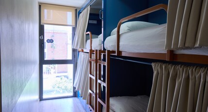 Latroupe Poblenou Beach Room Type - Bed in Small Dorm (4-5 beds)