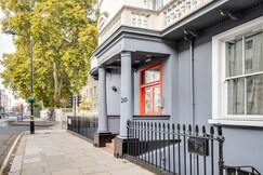 OYO Townhouse New England, London Victoria