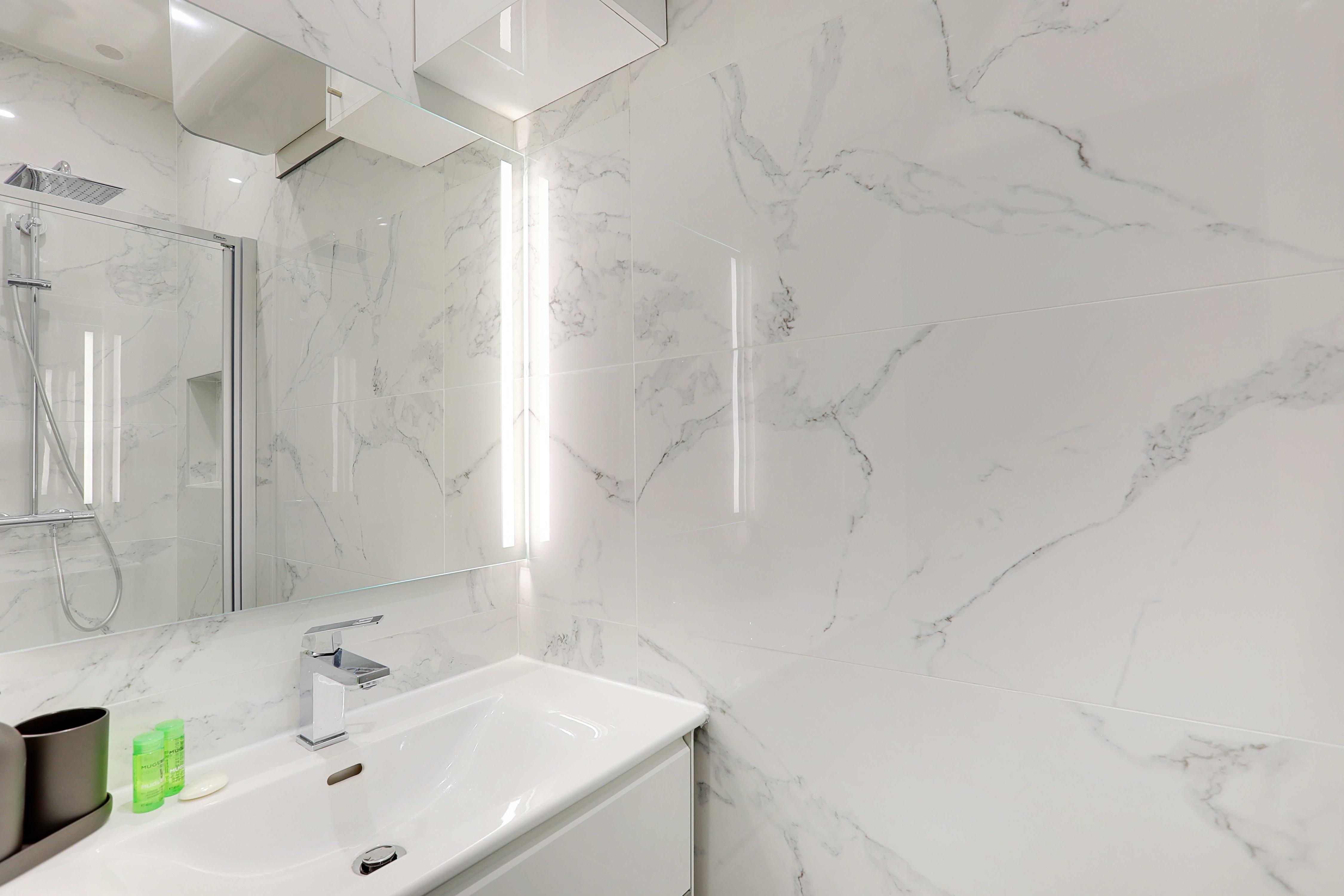 Charming apart -1BR/5P - Republique - Tap to explore photos
