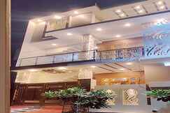 Blessing's home| Entire 5 bedroom Luxury Villa