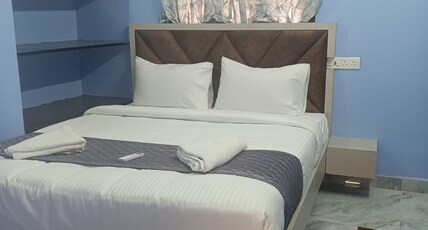 DEV VILLA - CHENNAI Room Type - Double bed 