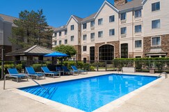 Address of ${hotel_name}