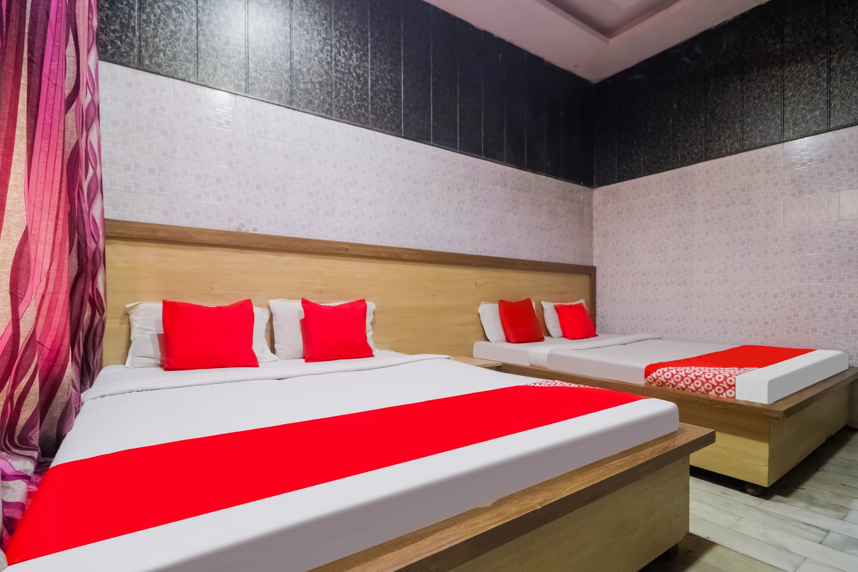 Hotel O by OYO Ganesh Yatri Niwas - Tap to explore photos