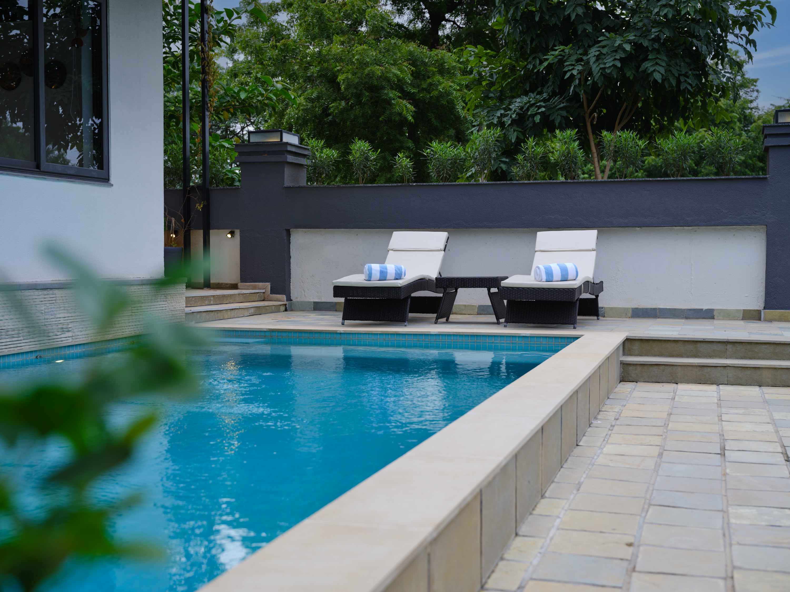 ama Stays and Trails Nilaya Amaltaas Villa Udaipur - Tap to explore photos