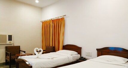 Hotel Rishi Regency Room Type - Deluxe Room