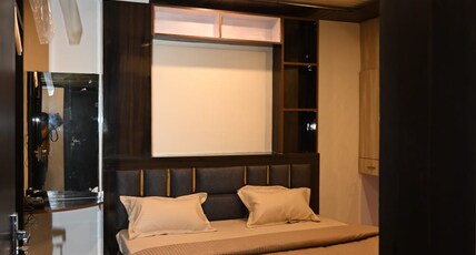 Hotel Khushi Room Type - Deluxe AC ROOM Hotel Khushi Room Type - Deluxe AC ROOM