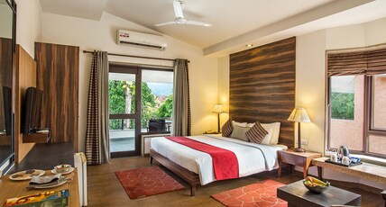 The Riverview Retreat By Leisure Hotels Room Type - Superior Room (With Balcony)