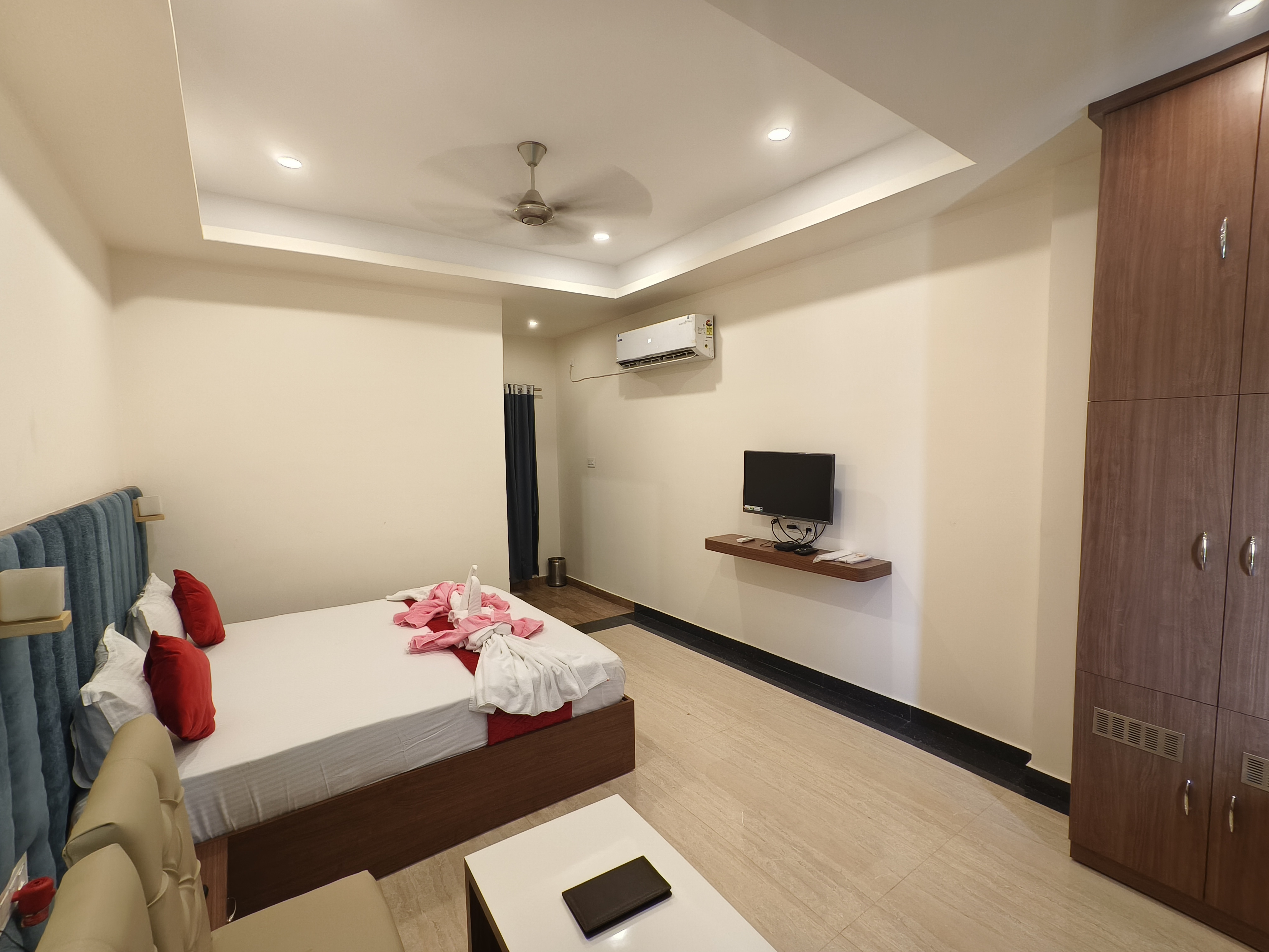 Rani Kutir Resort - Tap to explore photos