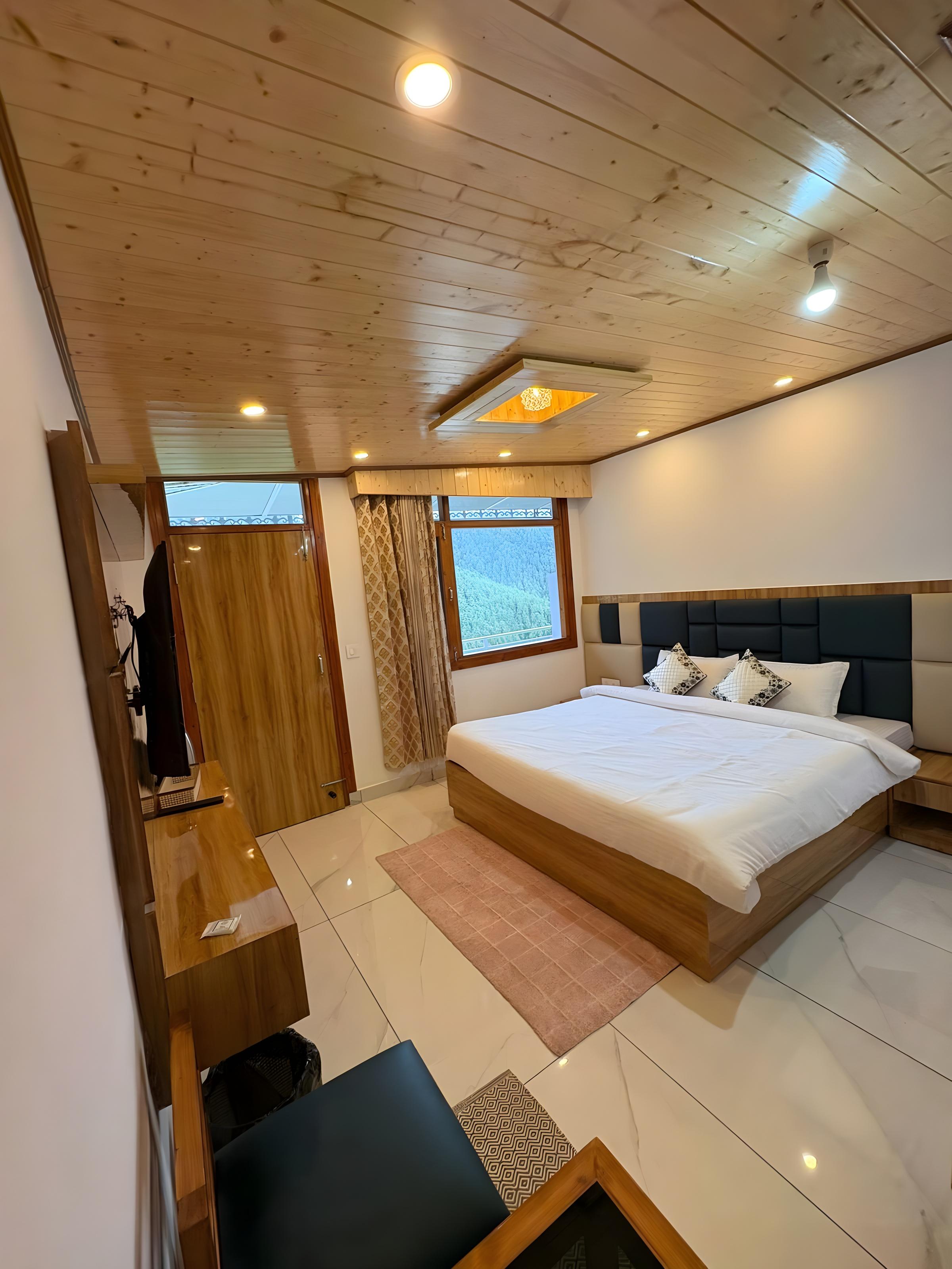 Shivam Homestay 1BR with Orchard view by Homeyhuts - Tap to explore photos