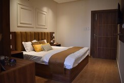 The Pals Homestay - Cozy Stay in Doon